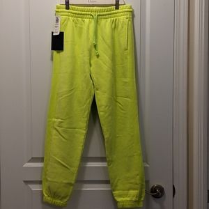 TNA boyfriend sweatpants Aritzia NWT!